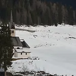 Garni Valdan 3* Falcade