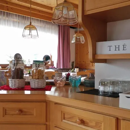 招待所 Garni Valdan