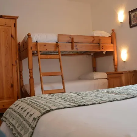 Garni Valdan فالكادي