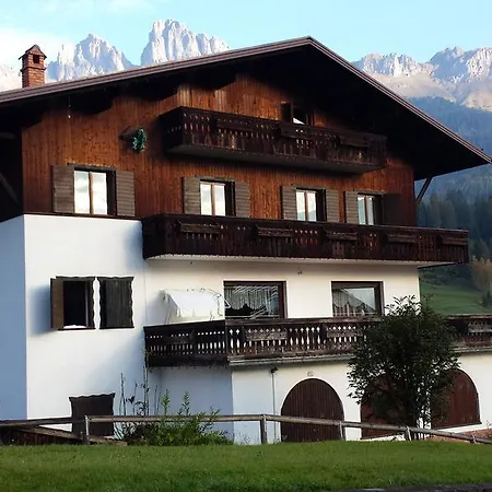 Garni Valdan 3* Falcade