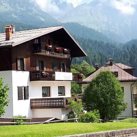 بيت ضيافة Garni Valdan 3*